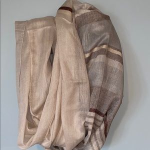 Infinity Scarf NWT